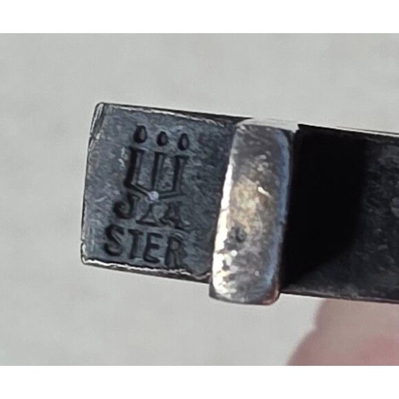 Vintage James Avery Sterling Silver Ichthys Pendant – “JA STER” Candelabra Mark - Picture 5 of 6